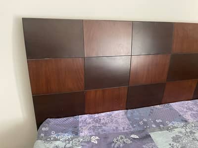 King Size bed with mattress