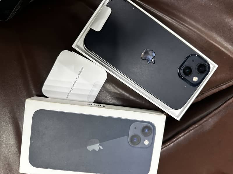 Apple iPhone 13 3