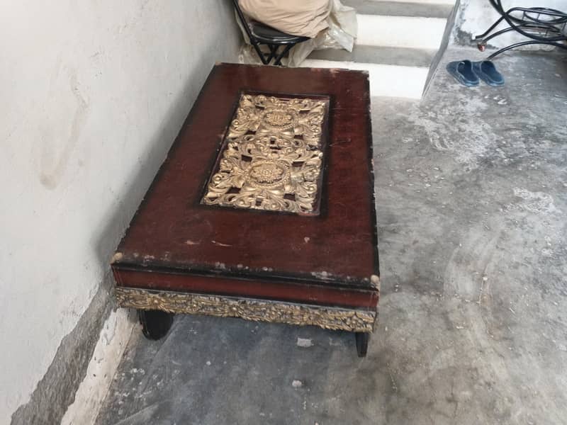 Table+ sheesha 1
