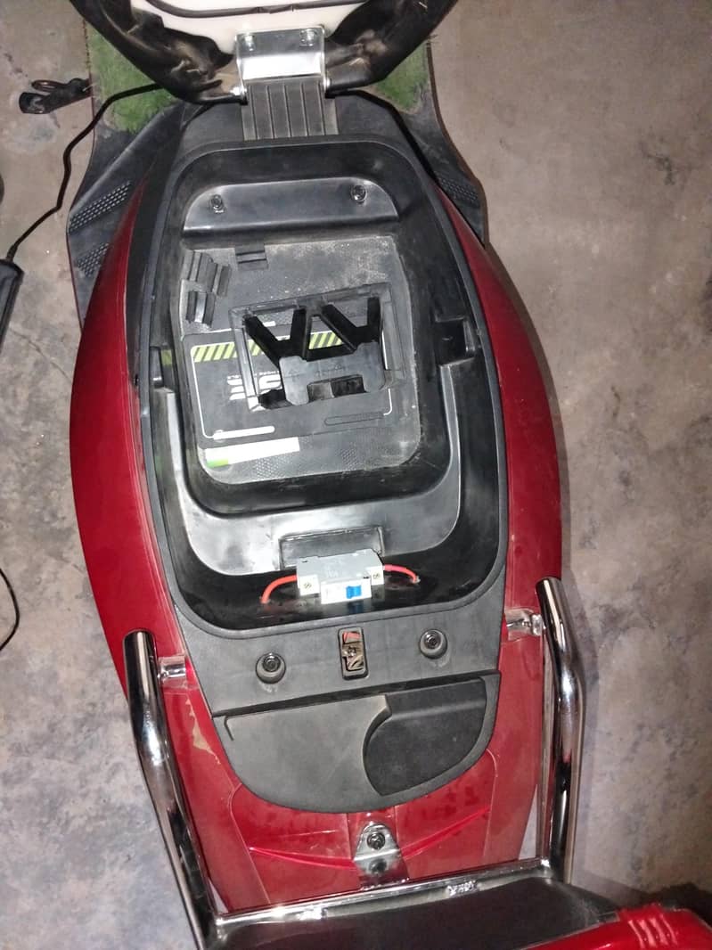 Saige E-90 5