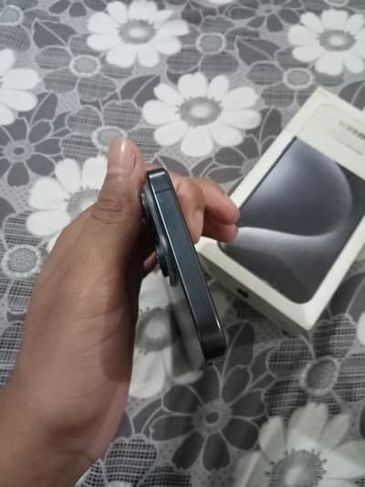 Apple iPhone 15 Pro Max