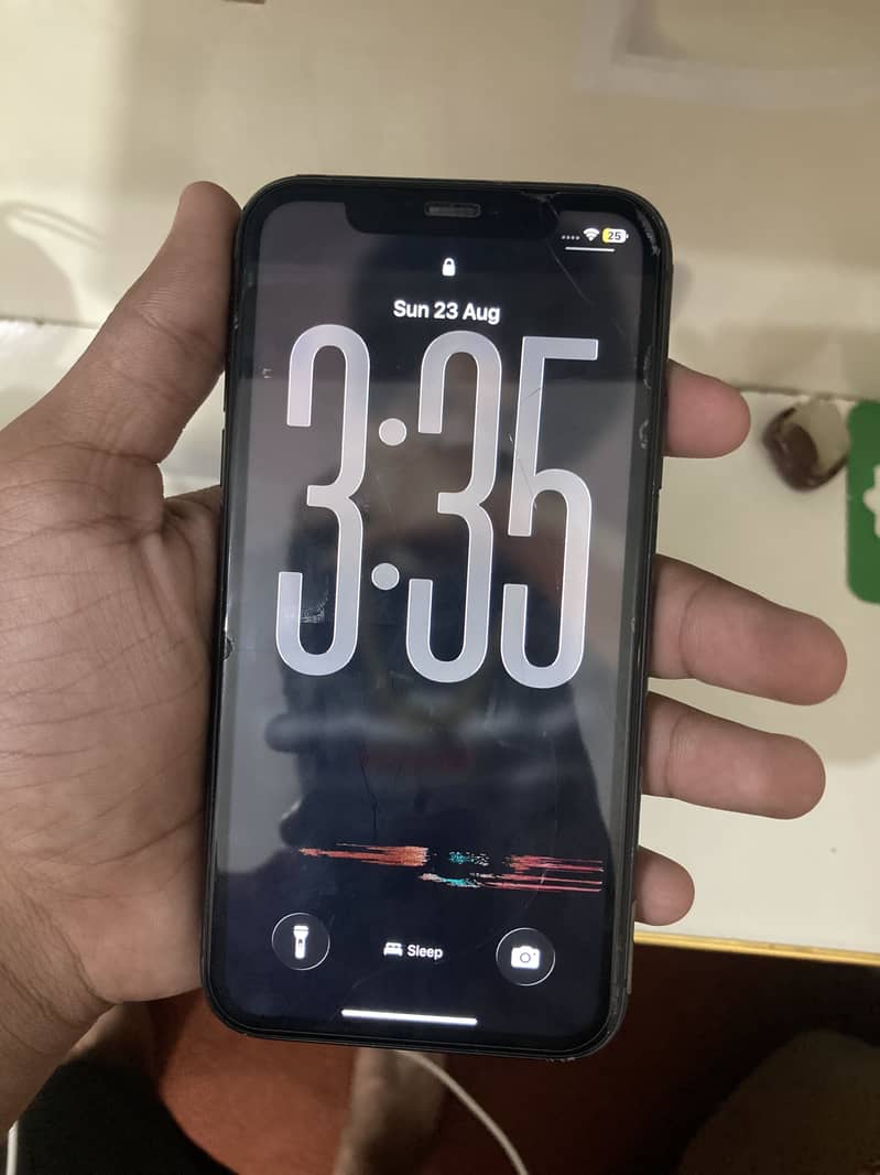 Apple iPhone 11 3