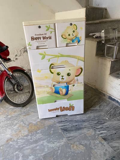 Baby Wardrobe cabinets for sale urgent