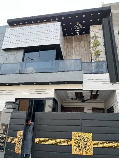 5 Marla House Available For Rent