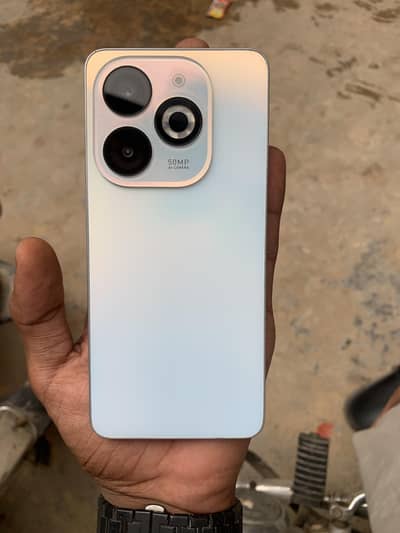 Infinix Hot 8 Pro