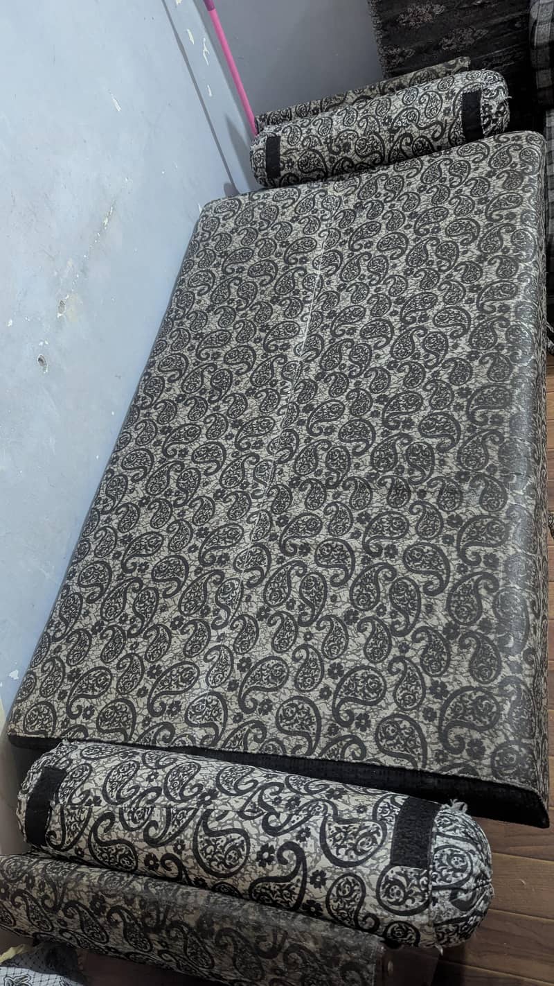 sofa bed 0