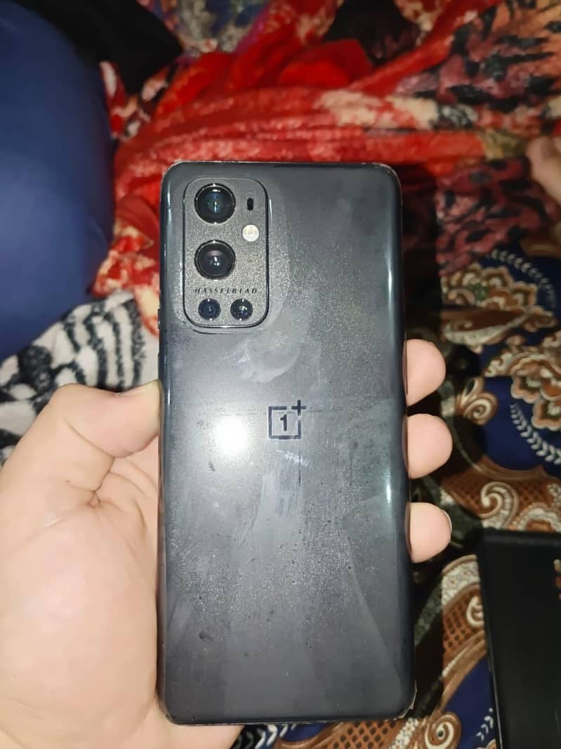 One Plus 9 Pro 5G 2