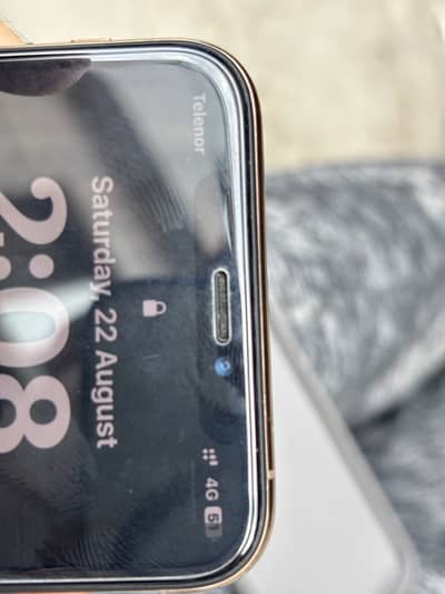 Apple iPhone XS