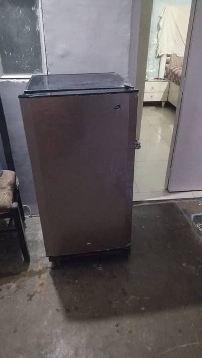 Used Pell Refrigerator