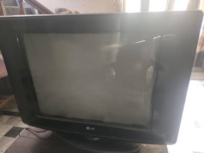 LG tv with box