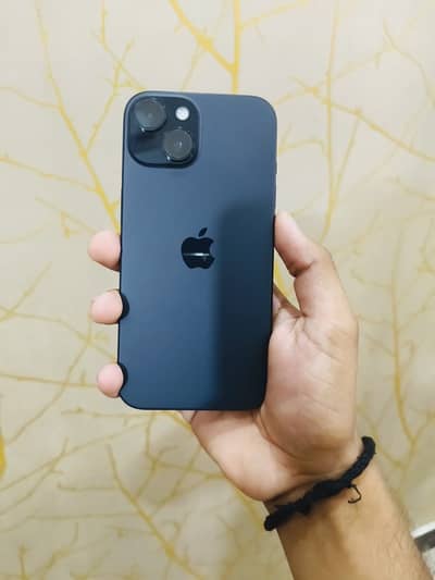 Apple iPhone 15
