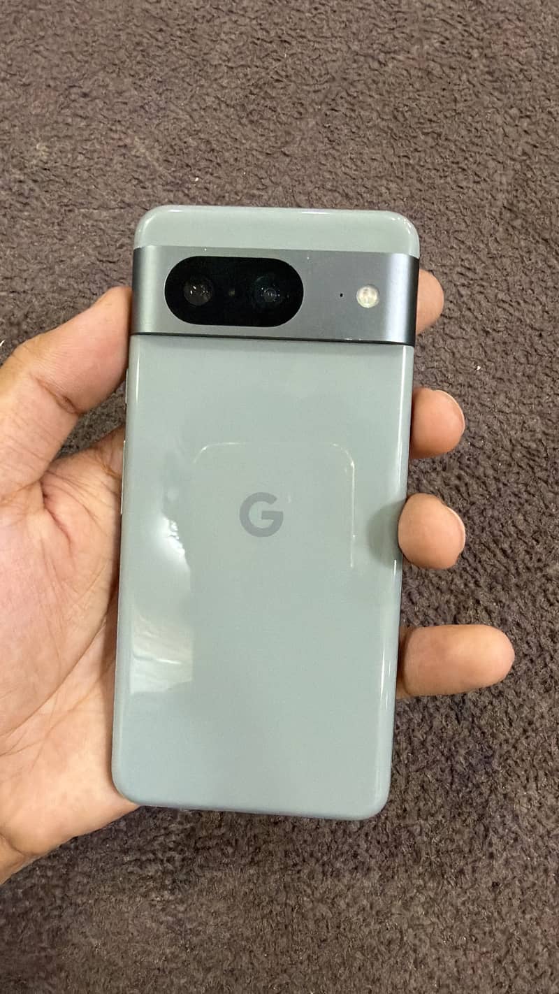 Google Pixel 8 0