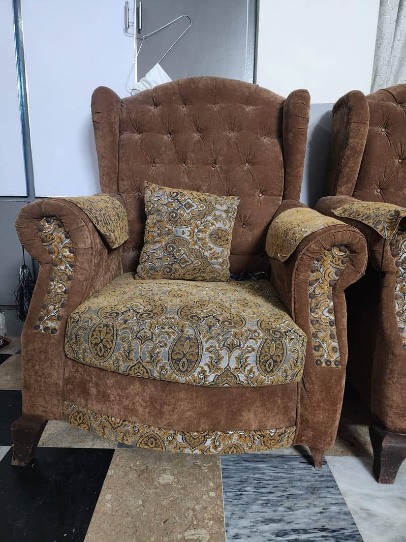 5 seater sofa 0