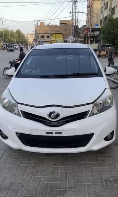 Toyota Vitz 2013