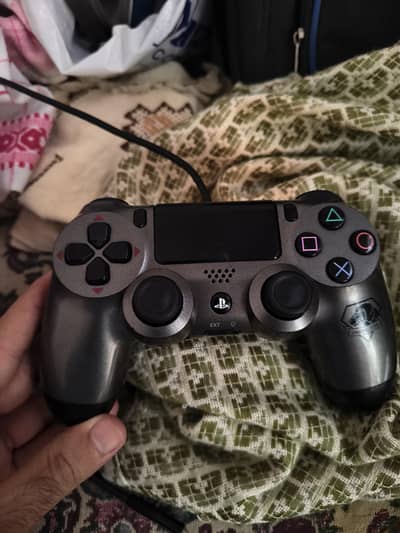 PS4 original controller
