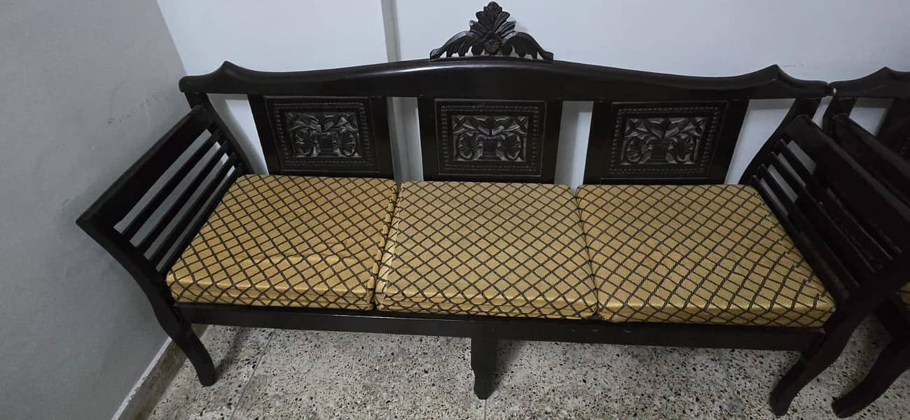 five seater sofa 0