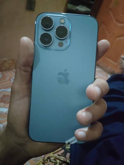 Apple iPhone 13 Pro