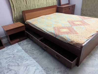 Bed Set for Sale with 2 side tables, Dressing table, Mirror, mattress