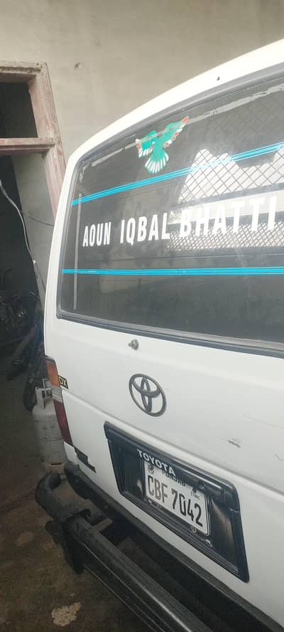Toyota hiace andr sy totally janvn