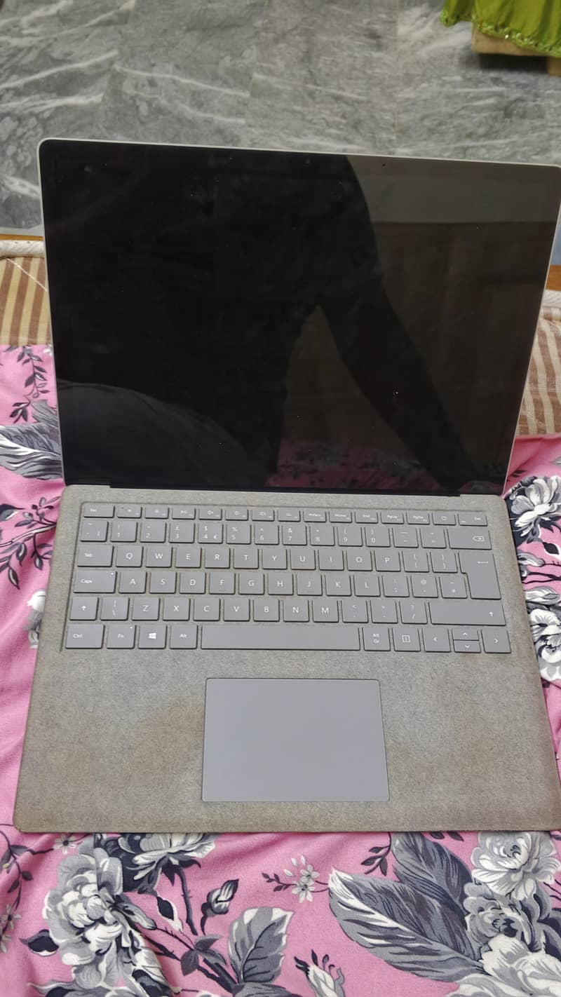 laptop 0