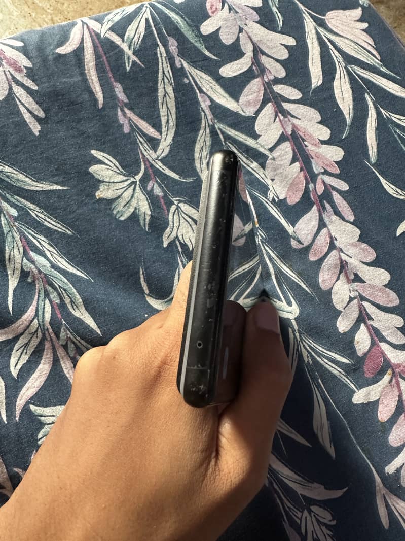 Google Pixel 6 5