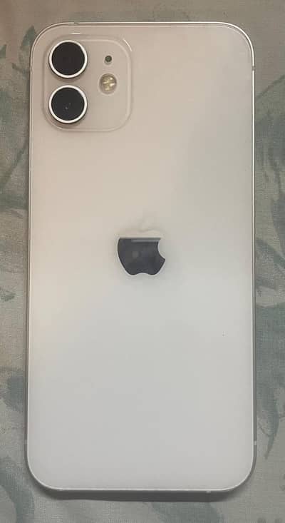 Apple iPhone 12