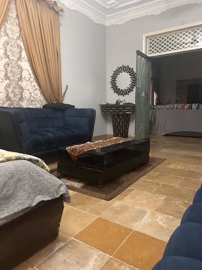 Sofa,table,console with mirror