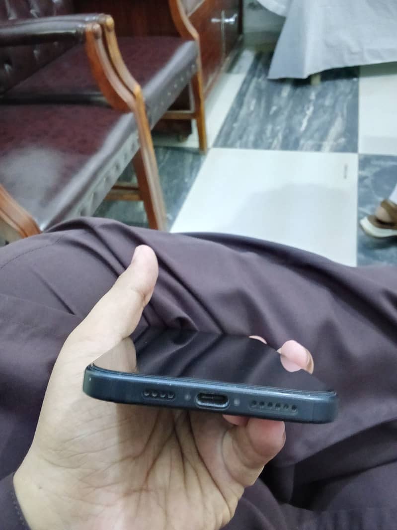 Apple iPhone 15 plus exchange possible 11
