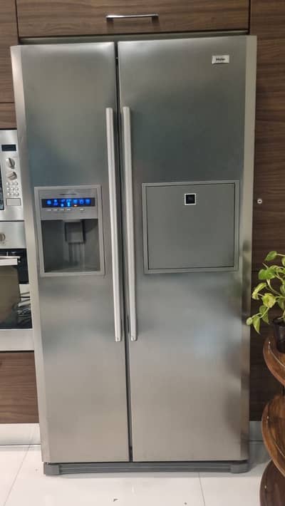 Double door fridge with dispenser