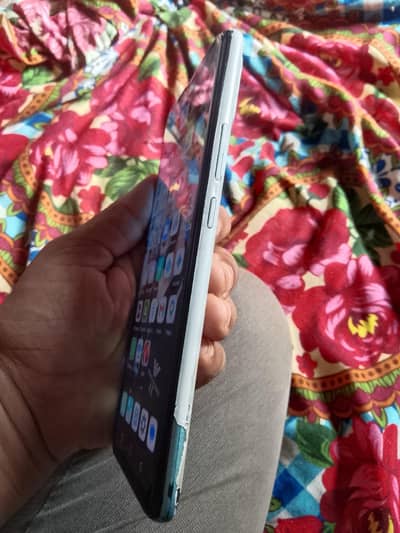 Infinix Hot 11 Play