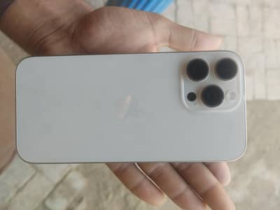 Apple iPhone 16 Pro Max