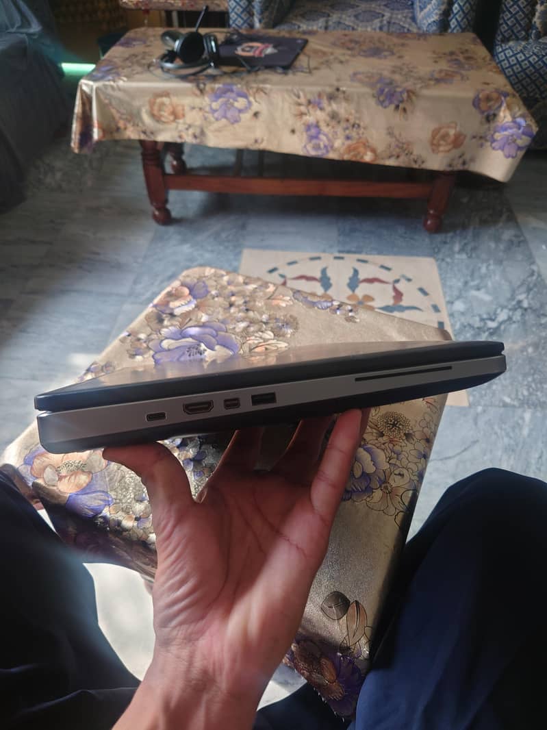 Dell precision 7520 2