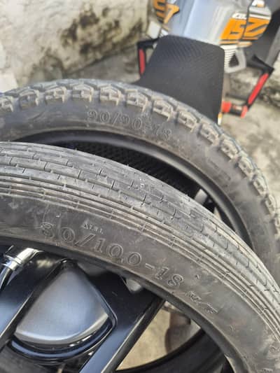 Cb150f Stock tyre (Cordial) Rear 90/90-18 and Front 80/100-18