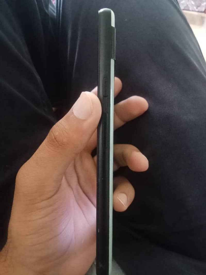 Google Pixel 6a 1