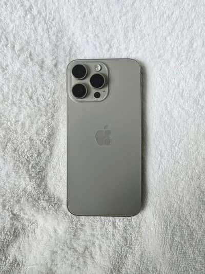 Apple iPhone 15 Pro Max Factory Unlock