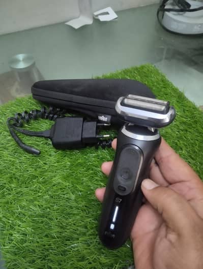 braum shaver s7