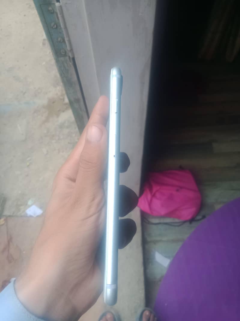 iphone 7 Plus (Exchange Possible) 3