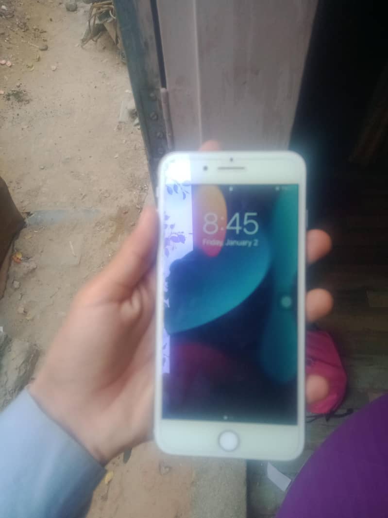 iphone 7 Plus (Exchange Possible) 4