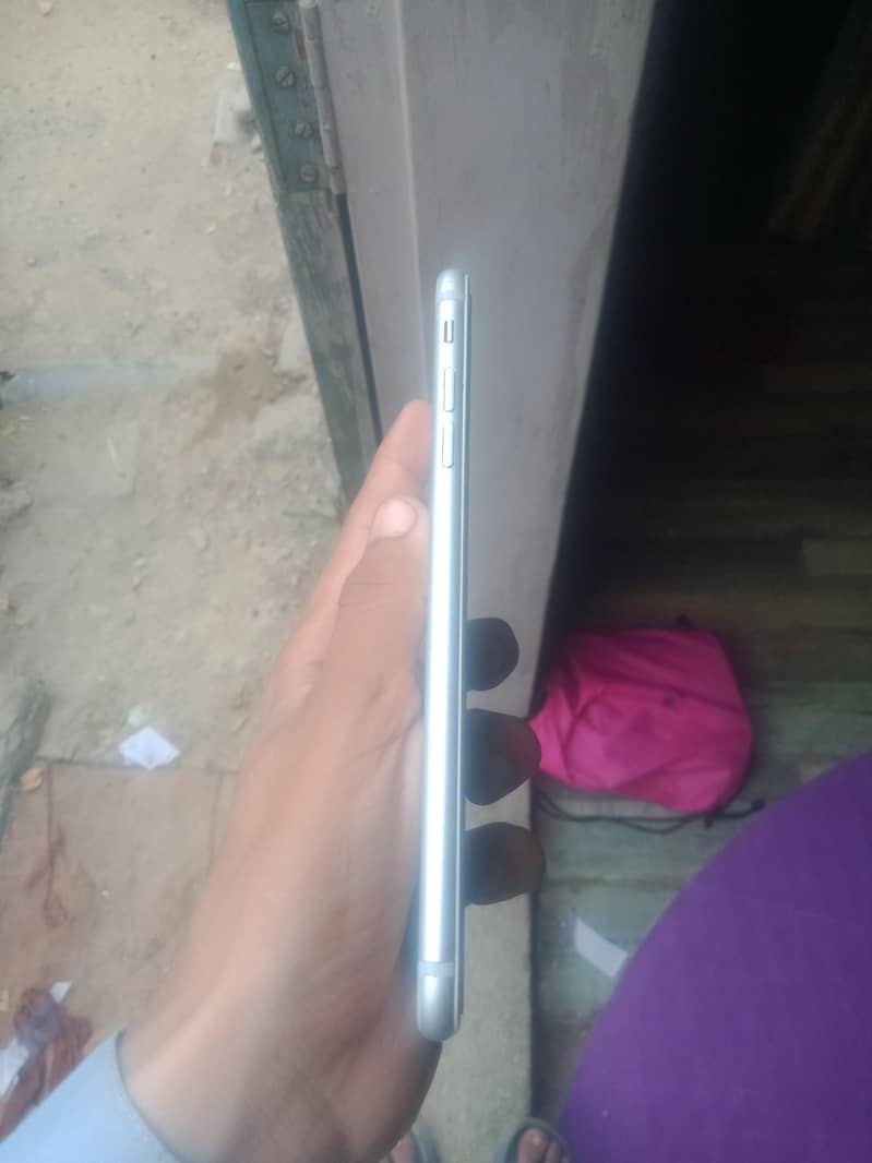 iphone 7 Plus (Exchange Possible) 5