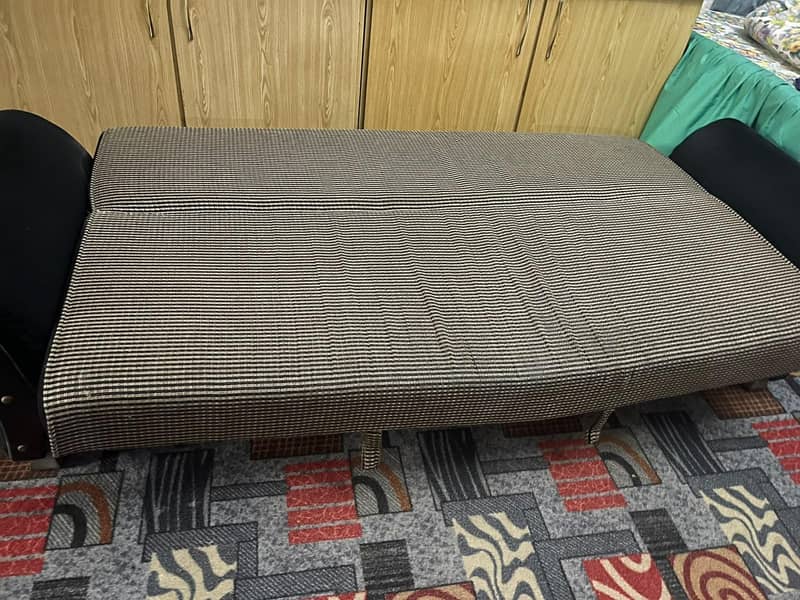 3 seater sofa combed 1