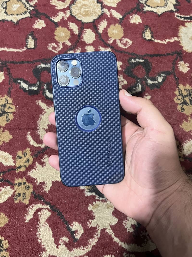 Apple iPhone 12 Pro 1