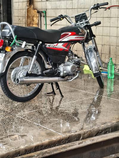 Honda CD 70 2025