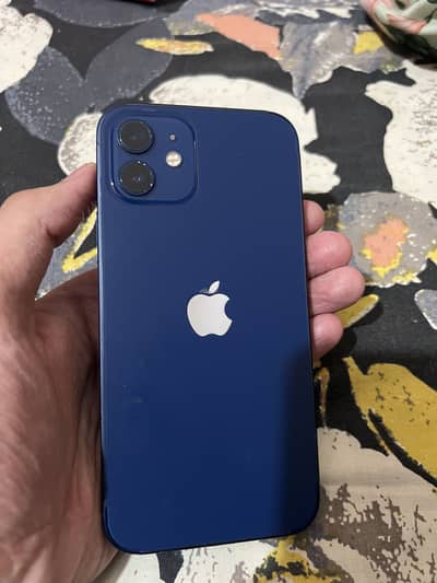 Apple iPhone 12