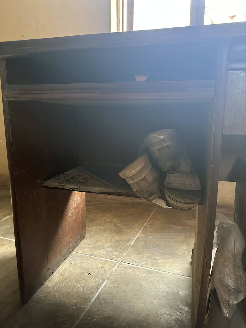 Computer Table For Sale 2