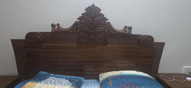 brand new bed/side table/dressing and deewan