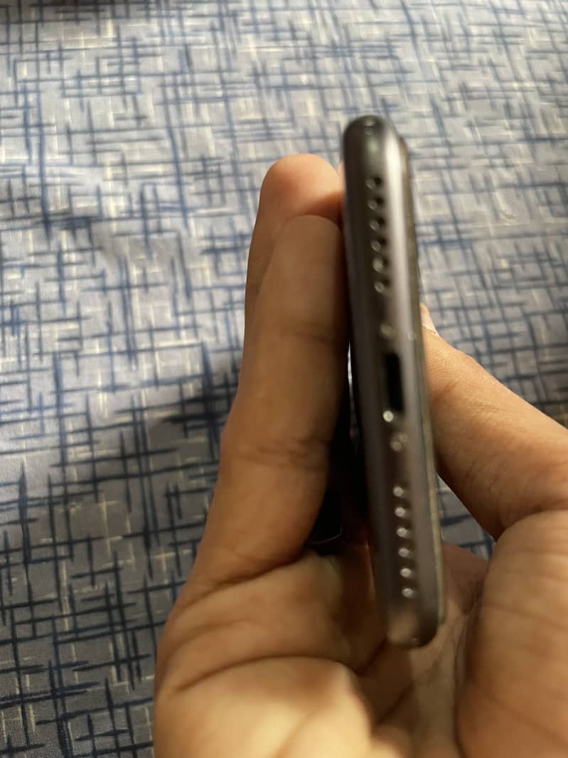 Apple iPhone 8 2