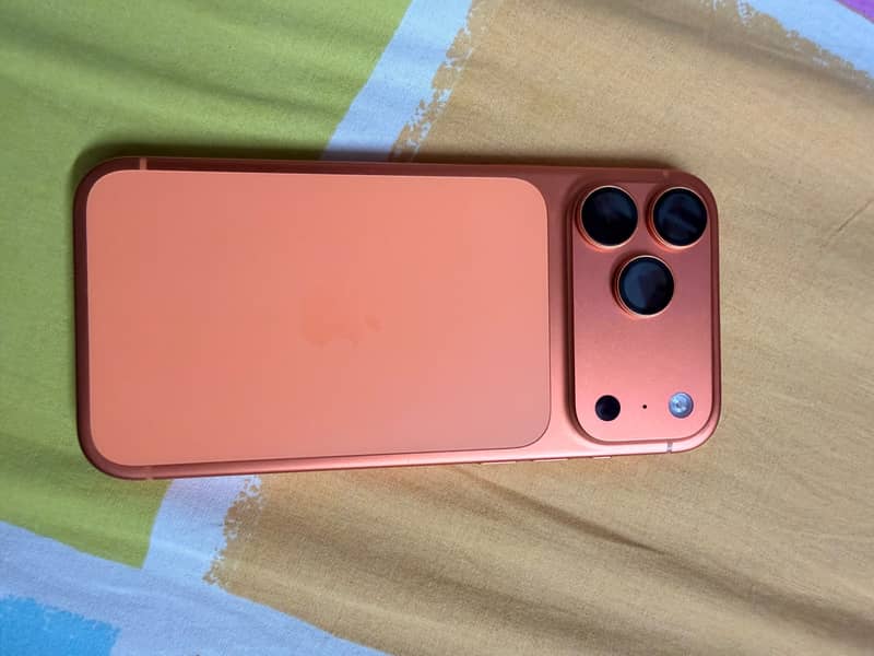 Apple iPhone 17 Pro Max 3