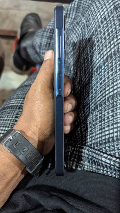 Samsung Mobile A06