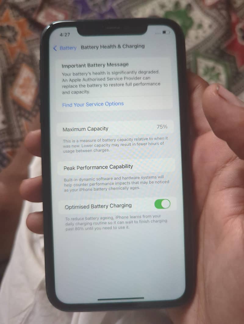 Apple iPhone 11 4