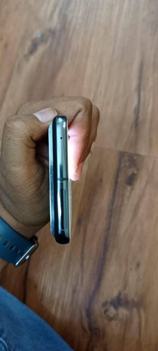 Google Pixel 8 Pro 2